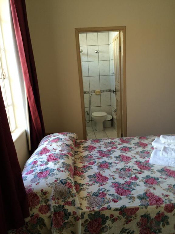 Casa Da Ponte Hotel Goiás Zimmer foto