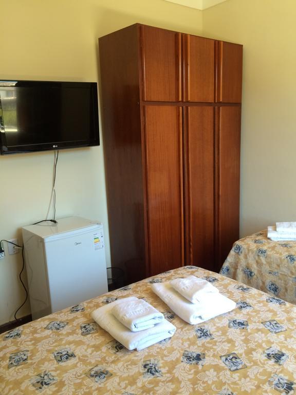 Casa Da Ponte Hotel Goiás Zimmer foto